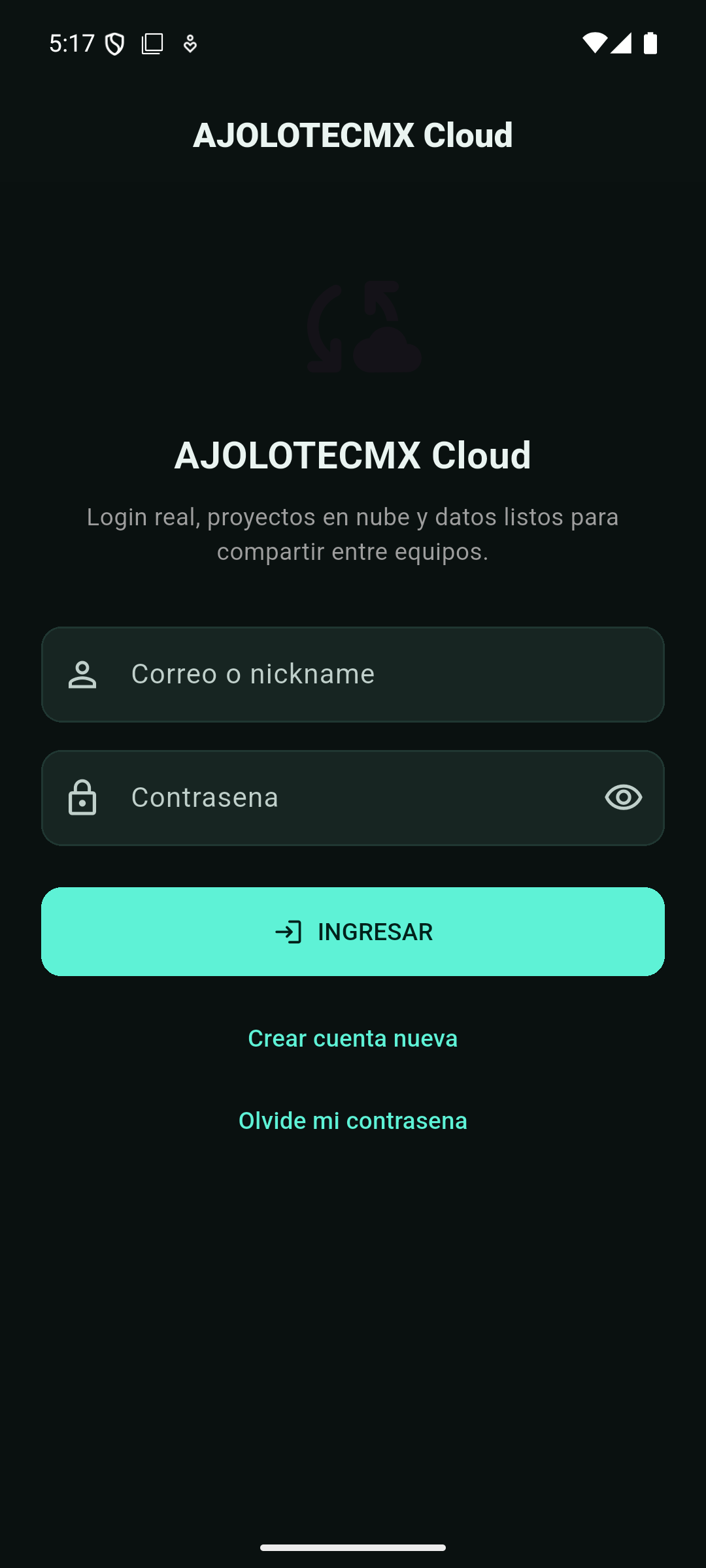 Pantalla real de inicio de sesión de AJOLOTECMX Cloud ejecutándose en Android